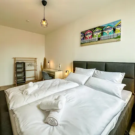 Appartamento R Und S Stylische I Kueche I Parkplatz I Smart Tv Wolfsburg