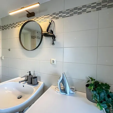 Appartamento R Und S Stylische I Kueche I Parkplatz I Smart Tv Wolfsburg