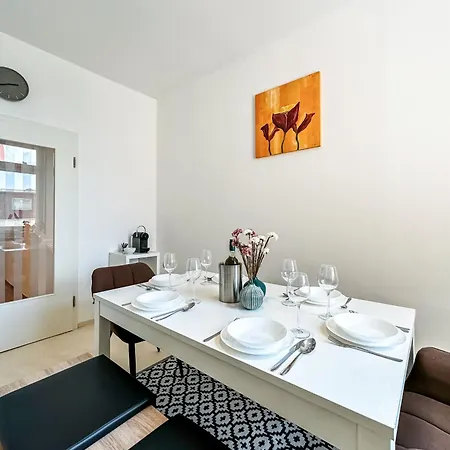 Lägenhet R Und S Stylische I Kueche I Parkplatz I Smart Tv *